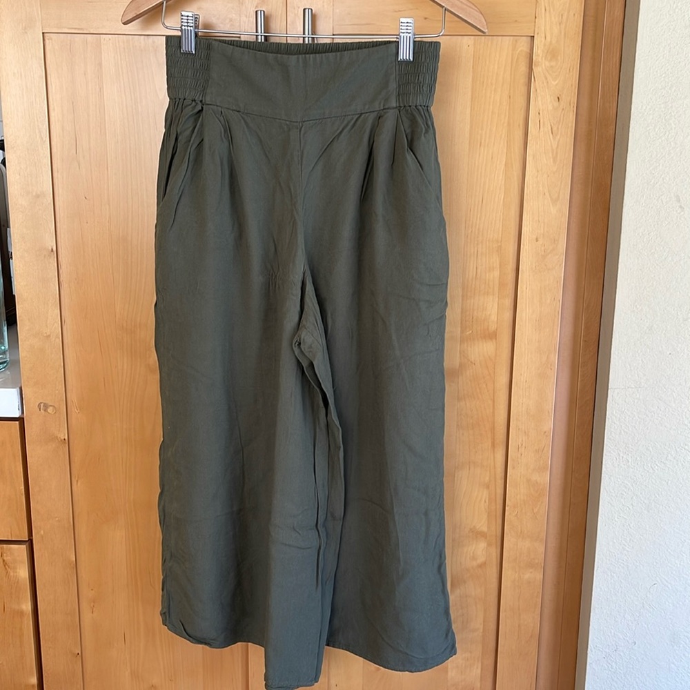 Talula Culottes from Aritzia in Army Green